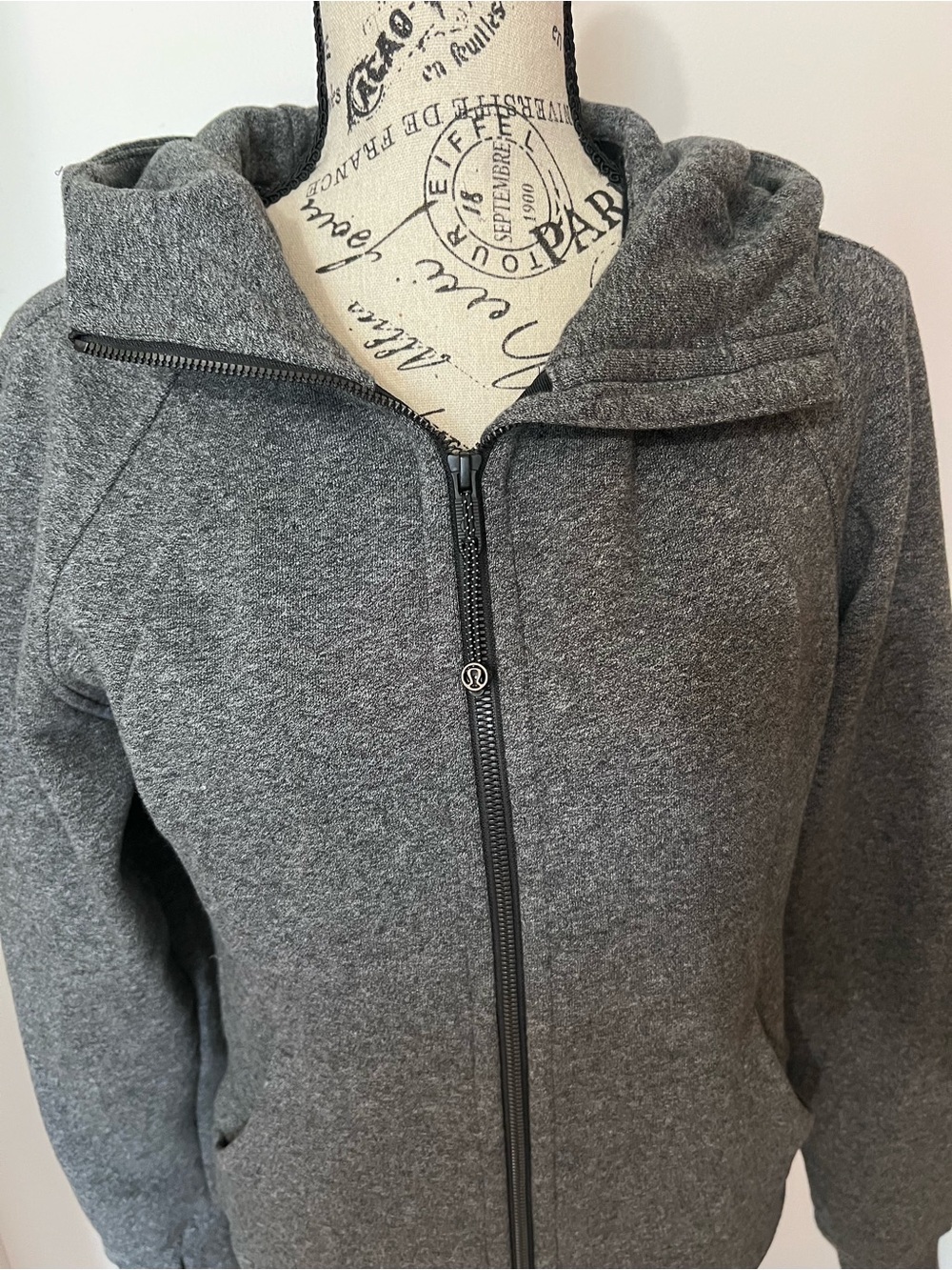 Lululemon Scuba Full Zip Hoodie Jacket Heathered Grey Size 8 - Picture 2 of 11